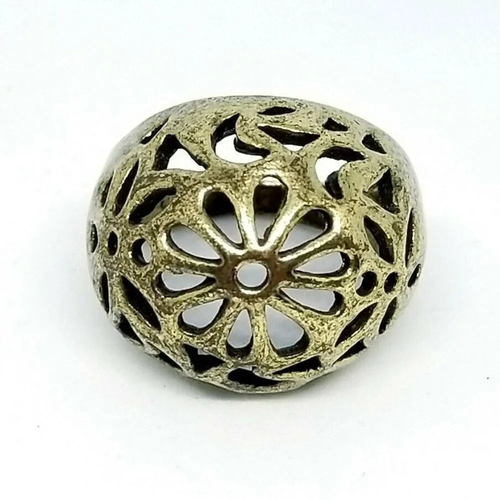 Flower Filigree Dome Gold Tone Retro Ring 9